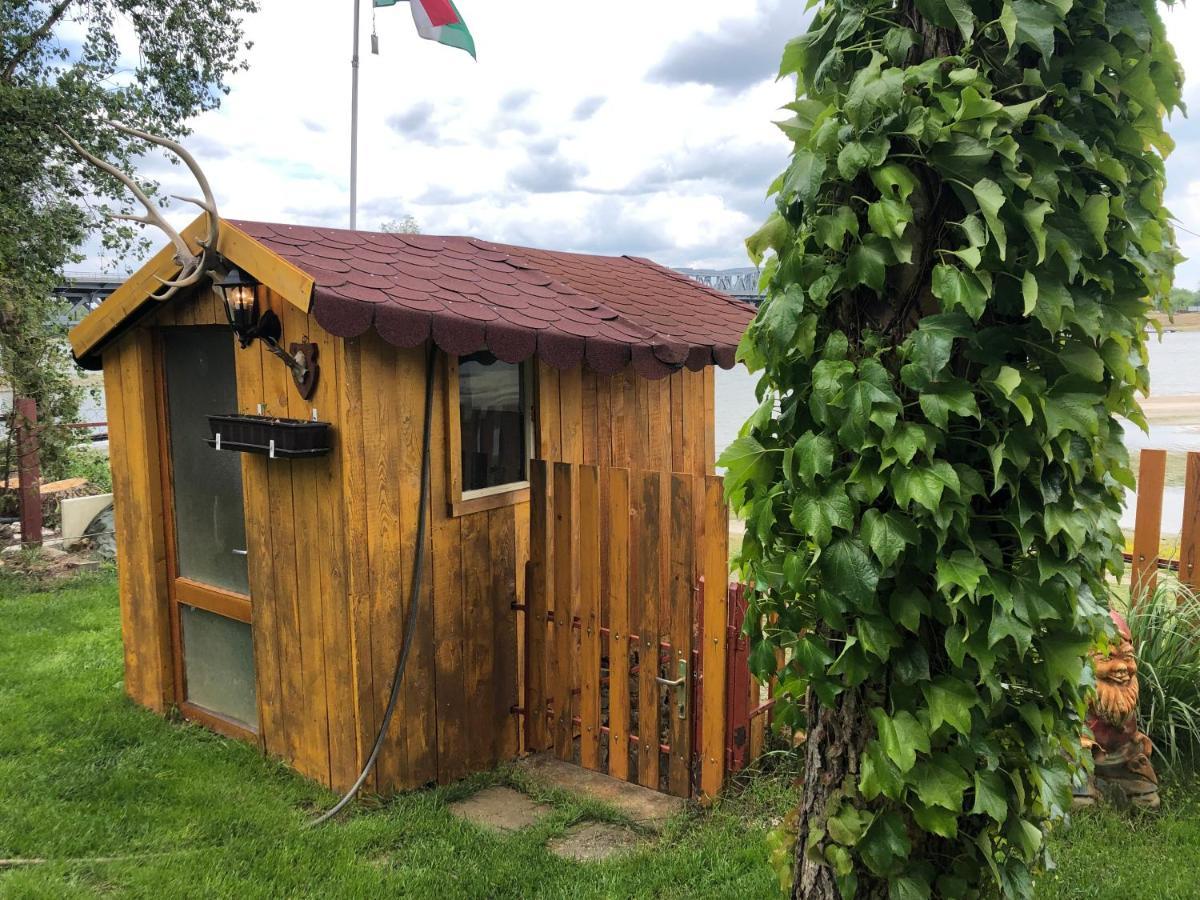 Hero 4 Sterne Ferienhaus Baja Exterior photo